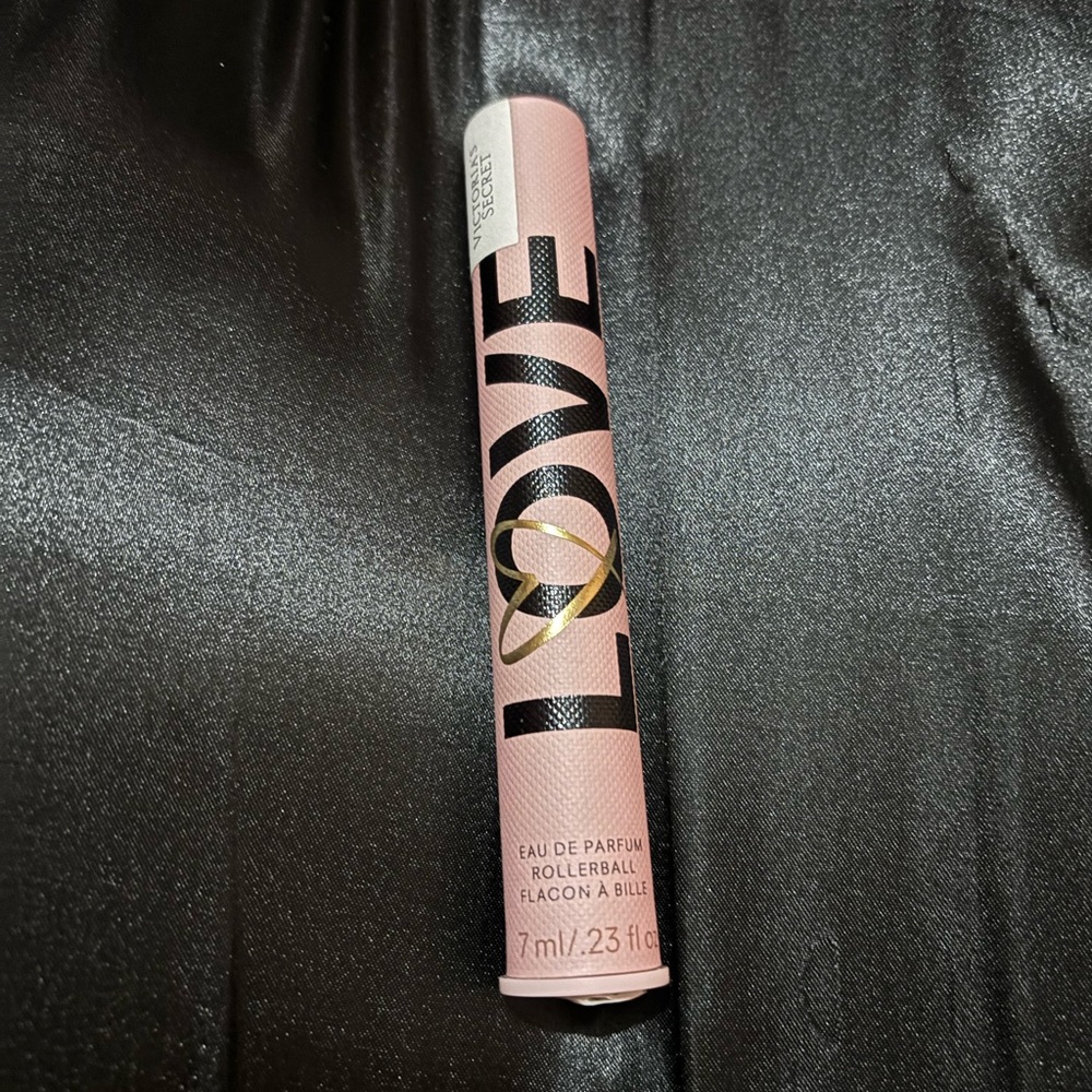Brand new Victoria’s Secret Love perfume Rollerball